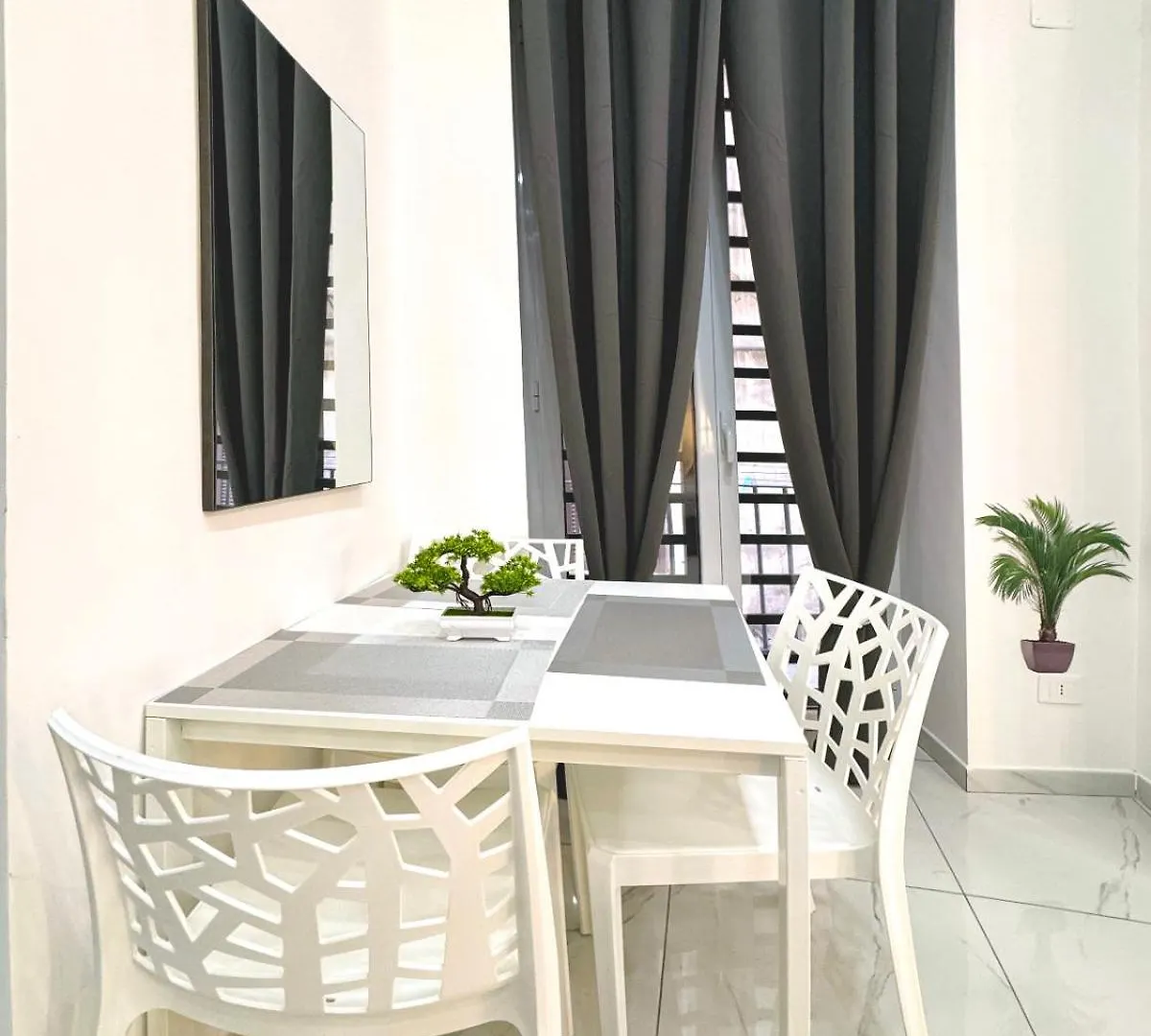 Star House Hotel Naples Italy