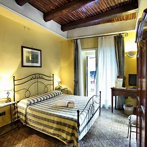 L'alloggio Dei Vassalli Bed and breakfast